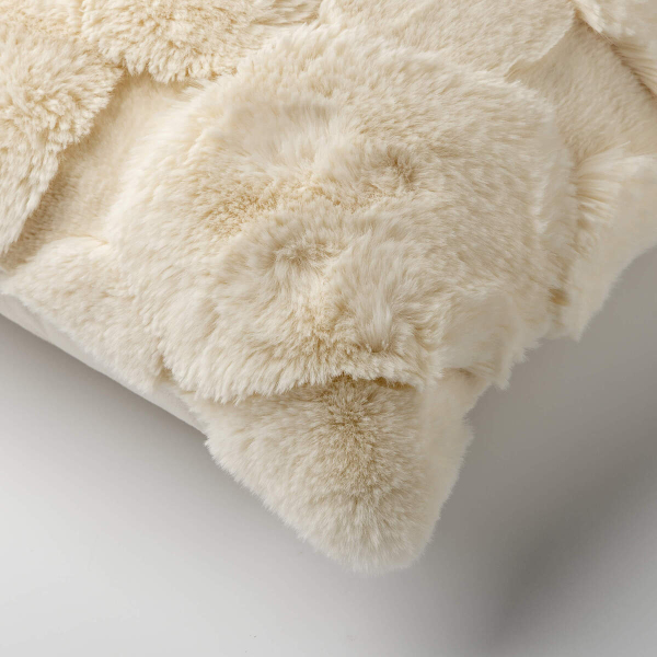 Dutch Decor Kissenhülle 'Pom' 45 x 45 cm Cannoli Cream - Beige